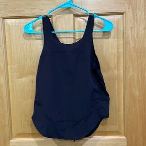Lululemon black tank top size 4